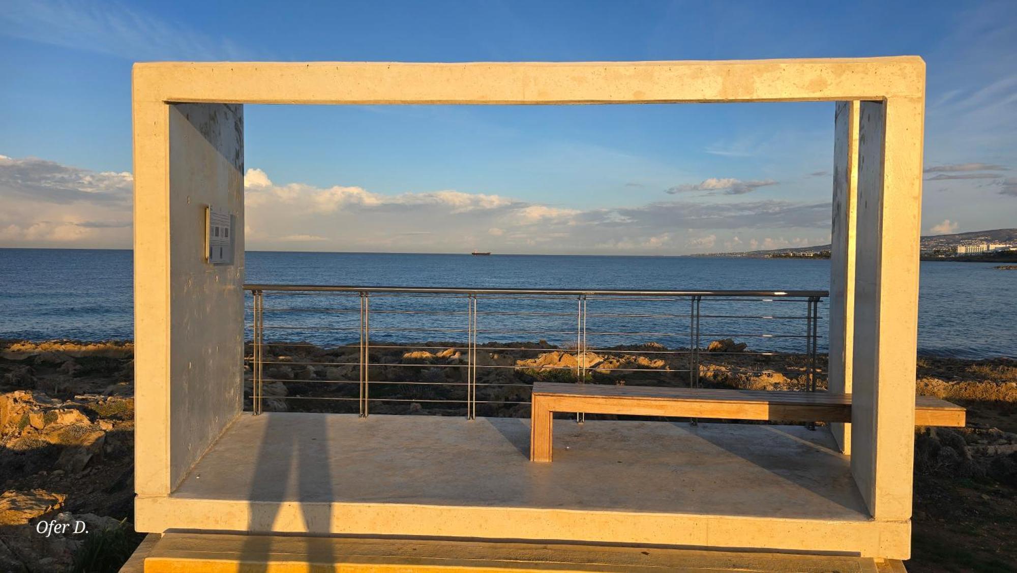 Dahan Sirena Lighthouse Luxury Apartment Pafos Exterior foto